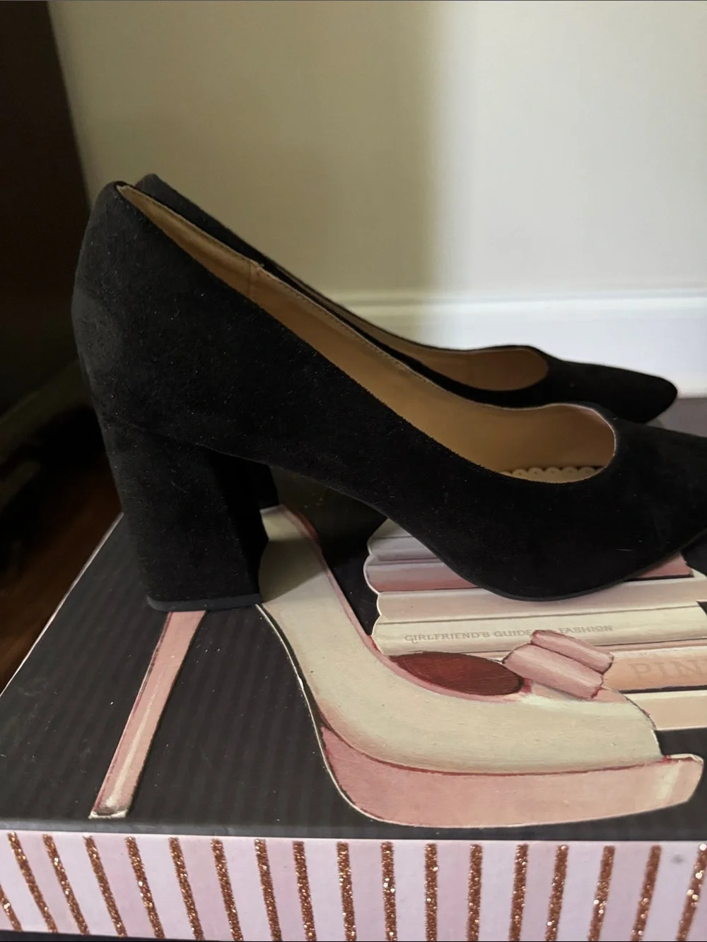 Zigi Soho Black Suede Pointed Toe Pumps